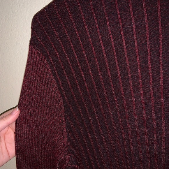 Women’s red and black cardigan - Picture 3 of 4